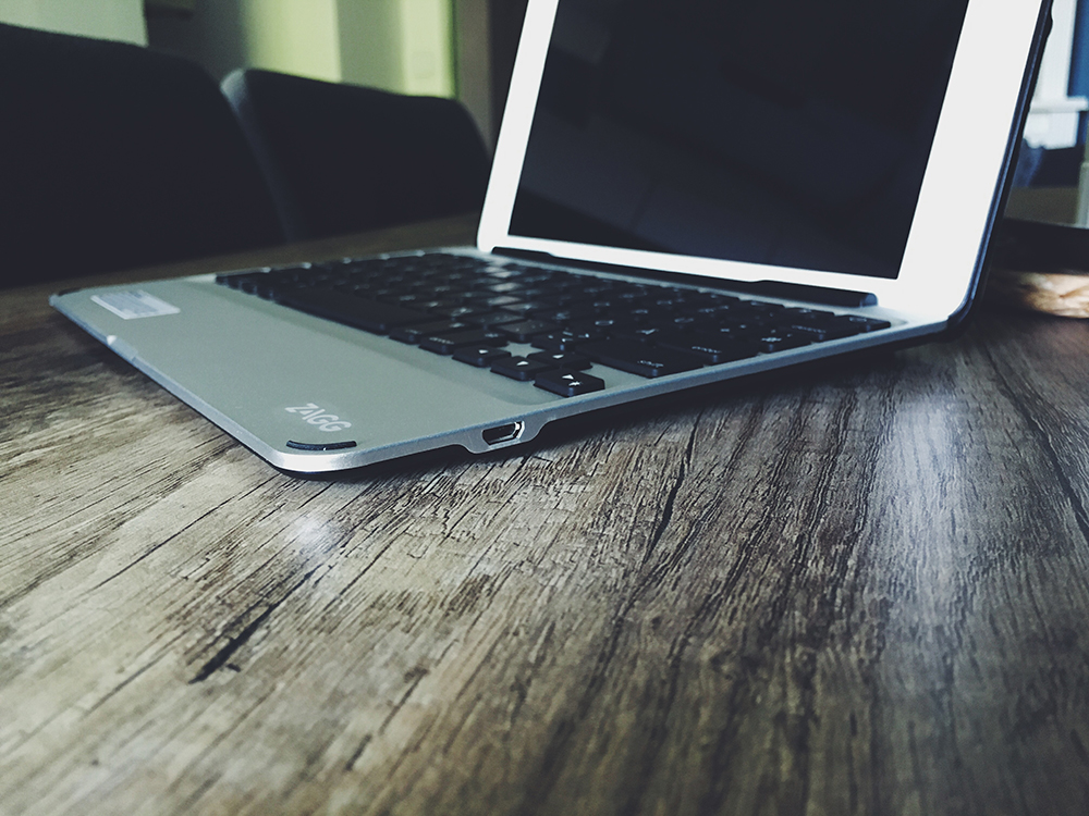 ZAGG Slim Book für das iPad Air im Test