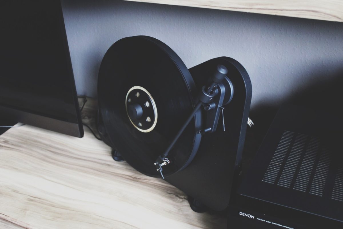 Plattenspieler VT-E BT